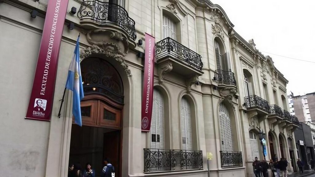 La Facultad de Derecho anunció el cronograma para ingresantes 2026