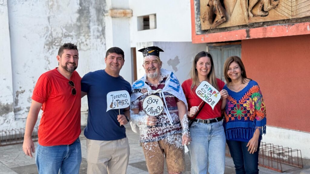 “No hay carreras fáciles, ni carreras tan difíciles que uno no pueda lograr las metas”