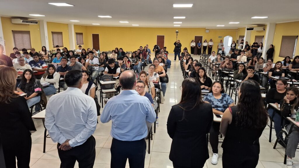 Económicas recibió a los alumnos de Banda del Río Salí