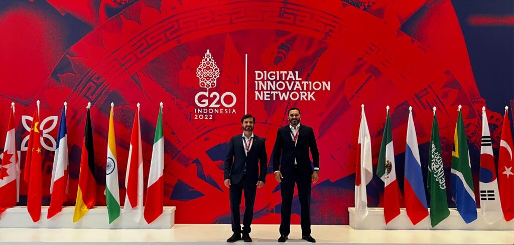 Una red de historias que se cuentan en el Mapa de Graduados